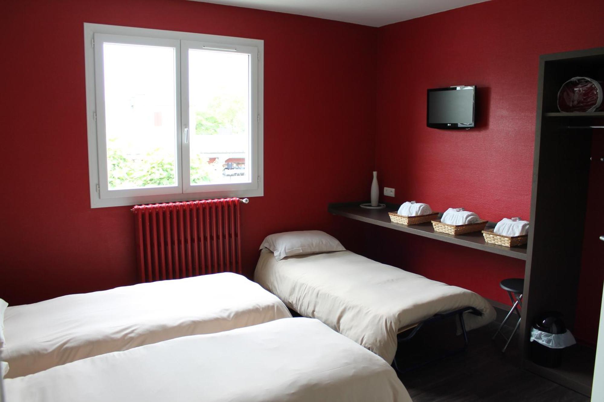 La Hourquie Cafe Hotel Morlaas Quarto foto